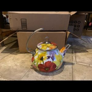 Pioneer woman tea kettle